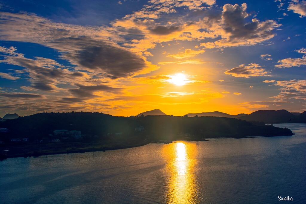 Sunset in Antigua - Scenery and Architecture - Topaz Community