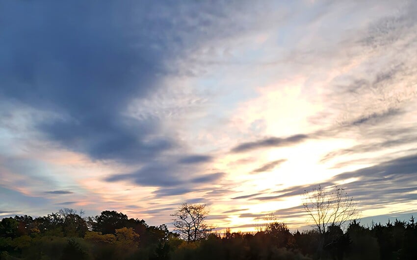 Sunrise_20251026_075441Crop-topaz-superfocus-sharpen_LCE_Sat