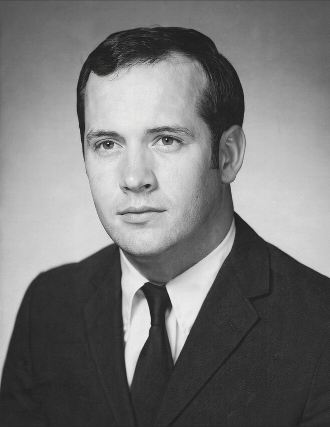 Fotomaker_AFTER-FluxKontextPro-inPs