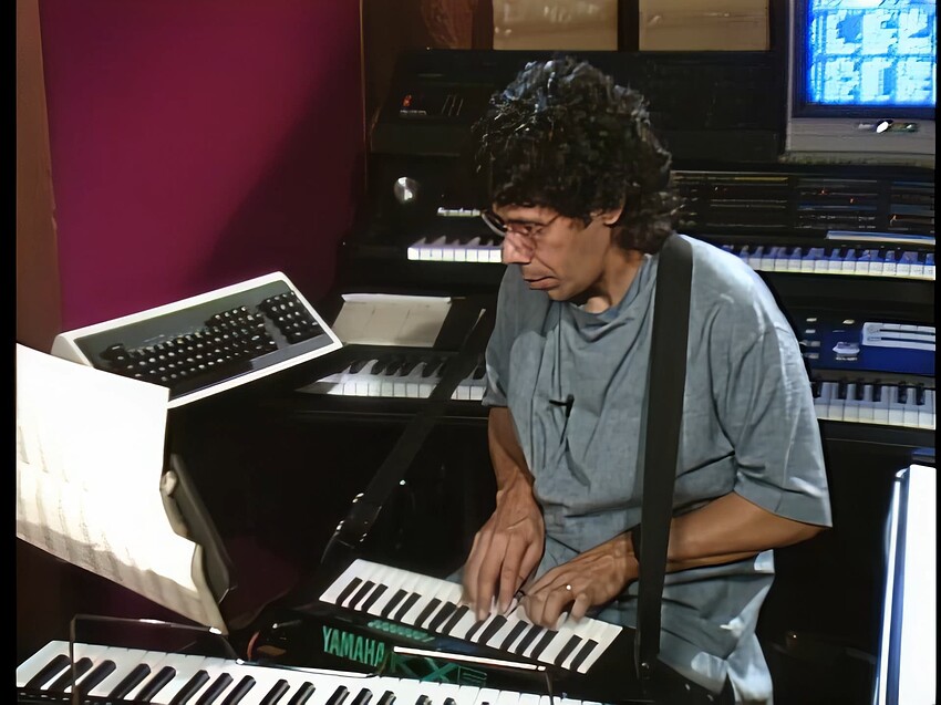 Electric Workshop_scale_1x_dtv-4_tvai_220729-1525223.mp4_snapshot_00.00_2022.07.29_15.35.09