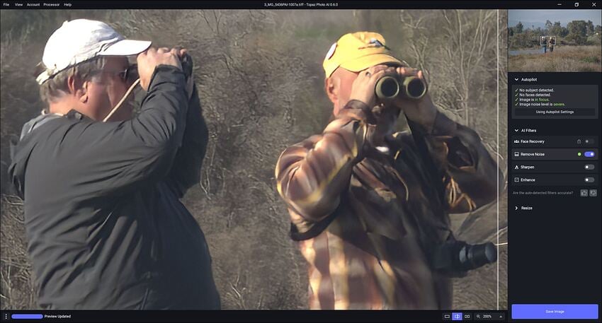 Fotomaker_PAIdot6-StandaloneW11_ORIG-JPGofTwoWellFedMenInField